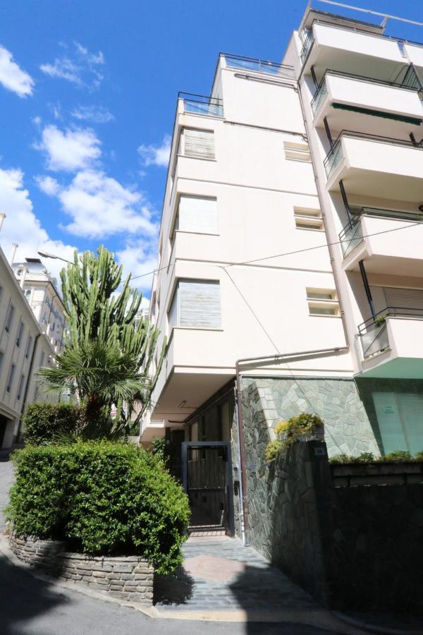 La Casa Del Sole Sanremo Apartamento Exterior foto