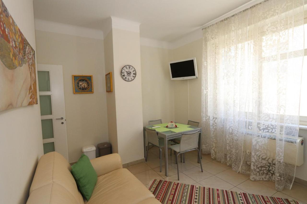 La Casa Del Sole Sanremo Apartamento Exterior foto